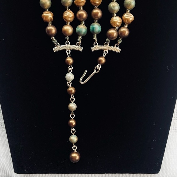 💥SALE VTG 3 Strand Beaded Necklace Clip‎ Earrings Swirled Lucite Japan EUC - Picture 7 of 10